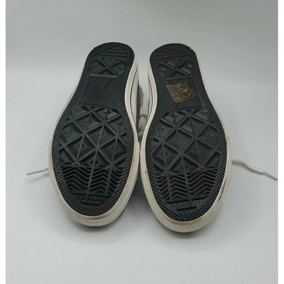 PJ Salvage Gray Velour and Faux Fur Sneakers Size 8 Flats Casual Fun Shoes - Picture 11 of 12